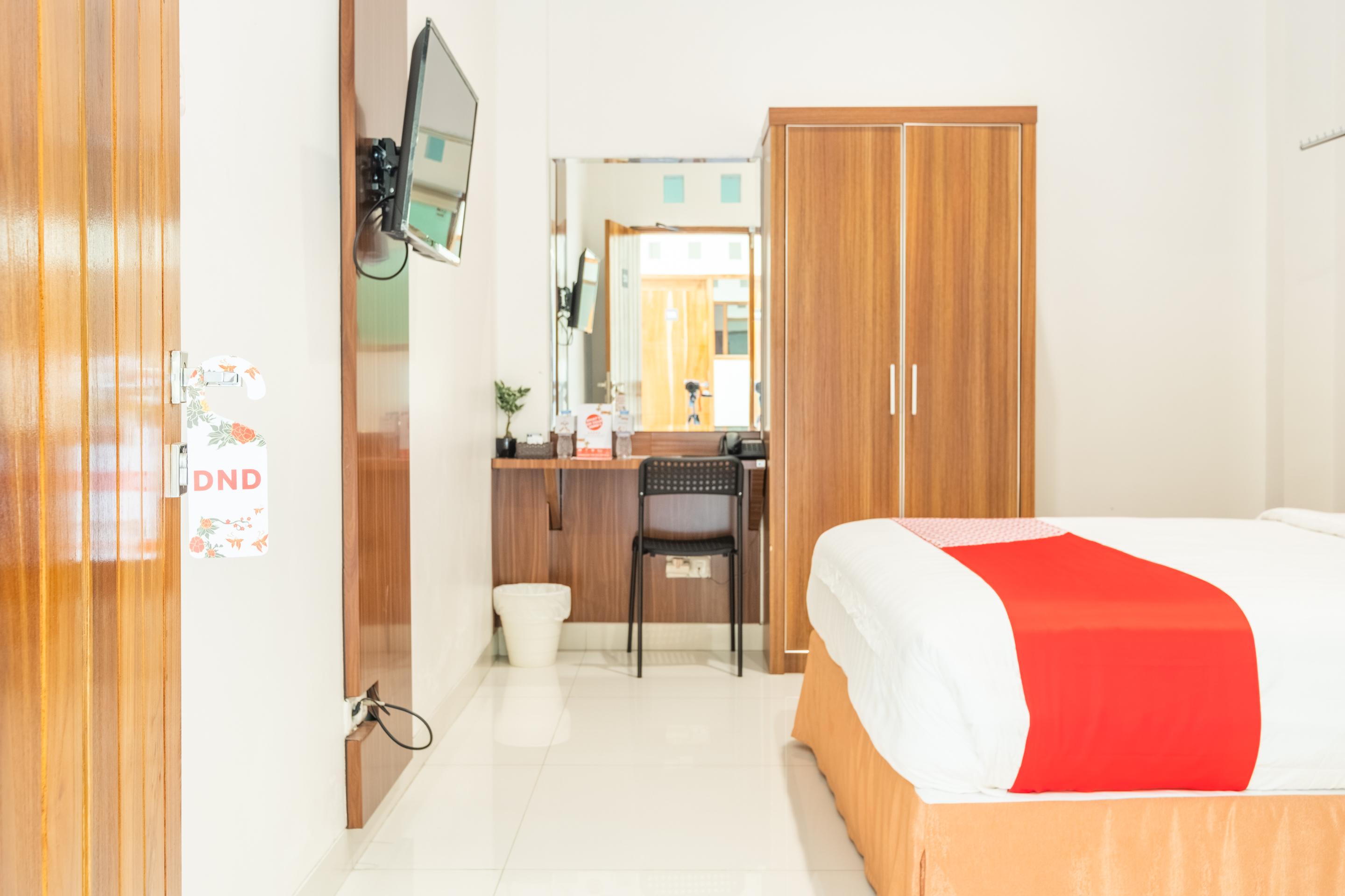 Urbanview Darmo Residence Bandung Extérieur photo
